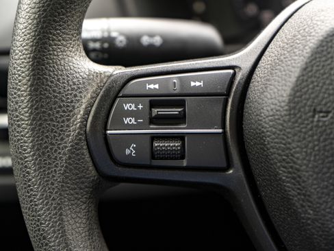 Certified 2023 Honda Accord EX image 20