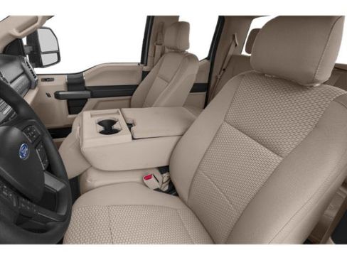 Used 2019 Ford F250 XLT w/ XLT Premium Package image 9