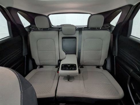 Certified 2022 Ford Escape SE w/ SE Sport Appearance Package AWD/4WD image 18