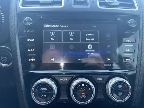 Used 2018 Subaru Forester 2.5i Touring image 32