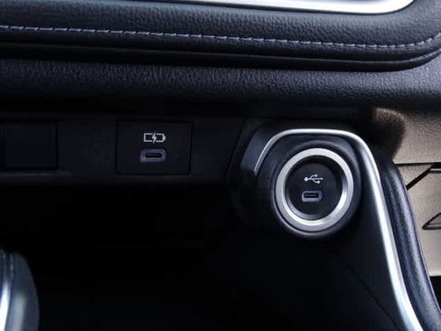 Used 2024 Toyota Grand Highlander AWD image 33