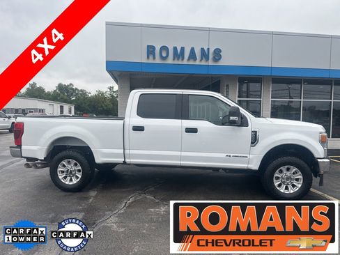 Used 2022 Ford F250 XLT w/ XLT Value Package image 2