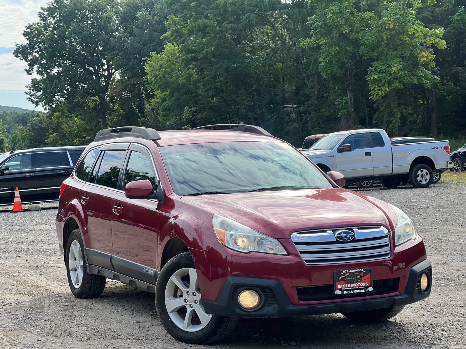 Used 2013 Subaru Outback 2.5i Premium w/ All-Weather Pkg AWD/4WD image 8