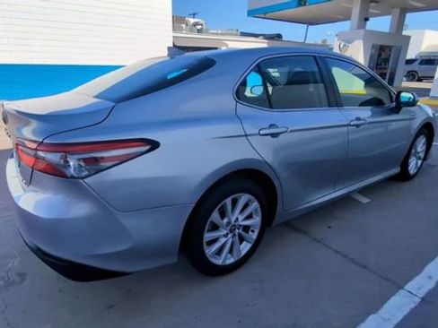 Used 2022 Toyota Camry LE FWD image 8