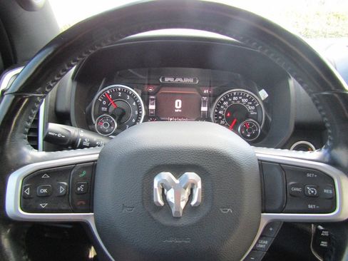 Used 2022 RAM 1500 Big Horn image 11
