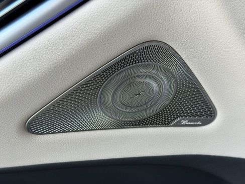 Certified 2023 Mercedes-Benz S 500 4MATIC image 28