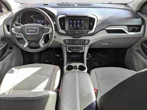 Used 2022 GMC Terrain SLE w/ Driver Convenience Package image 17