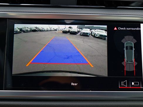 New 2025 Audi Q3 2.0T Premium image 15