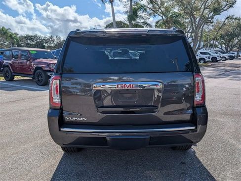 Used 2018 GMC Yukon Denali w/ Open Road Package image 6