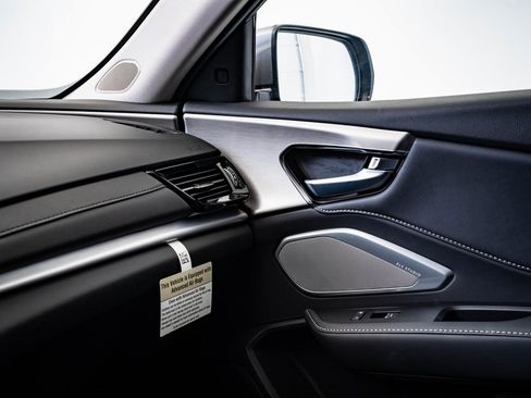 Certified 2025 Acura RDX Technology Package image 40