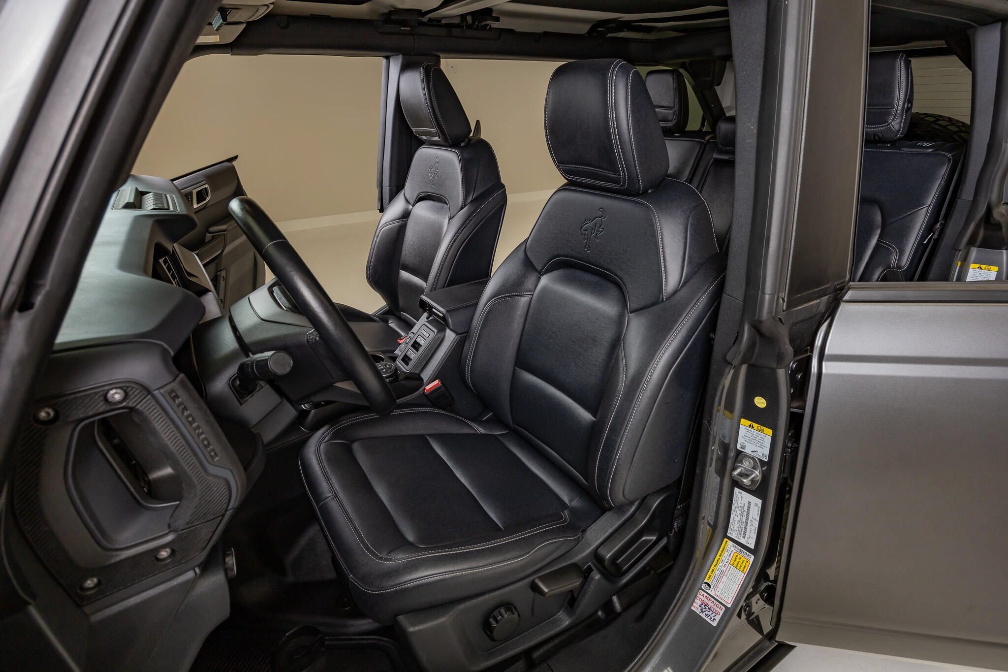 Used 2025 Ford Bronco Badlands AWD/4WD image 32