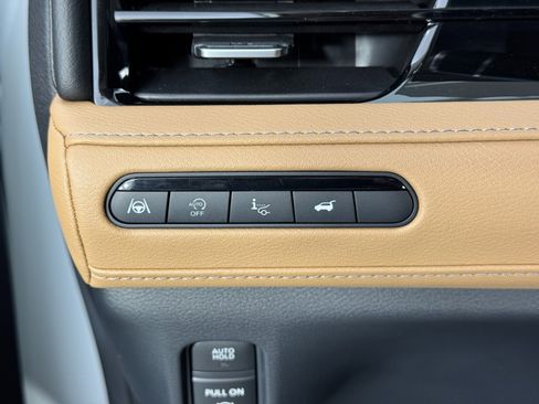 Used 2025 INFINITI QX80 Luxe image 19