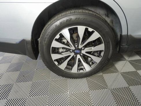 Used 2016 Subaru Outback 2.5i Limited image 14