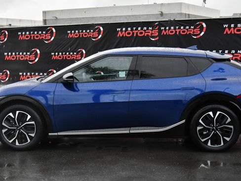 Used 2024 Kia EV6 Wind w/ Wind Technology Package image 4