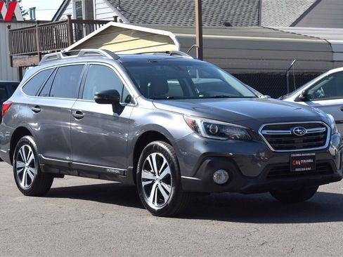 Used 2019 Subaru Outback 3.6R Limited image 1