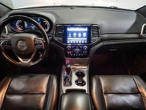 Used 2020 Jeep Grand Cherokee Limited w/ Luxury Group II image 13