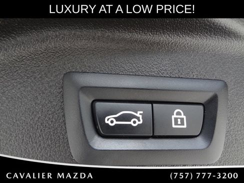 Used 2021 BMW X5 xDrive45e AWD/4WD image 13