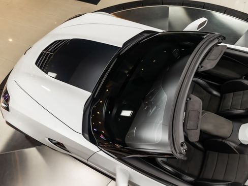 Used 2019 Chevrolet Corvette Z06 RWD image 38