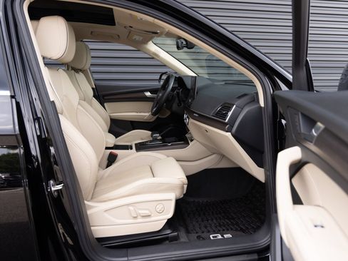 Used 2021 Audi Q5 Prestige w/ Prestige Package AWD/4WD image 31
