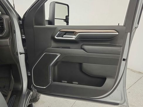 Used 2024 Chevrolet Silverado 2500 LT w/ Texas Edition AWD/4WD image 58