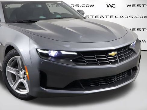 Used 2022 Chevrolet Camaro LT RWD image 46