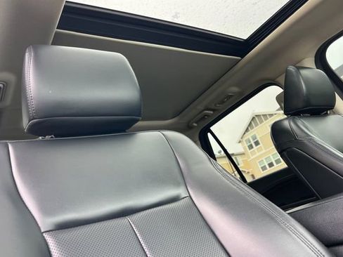 Used 2022 Ford Expedition XLT w/ Equipment Group 202A image 20