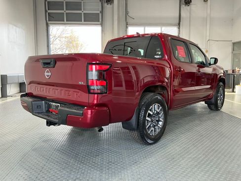 Used 2024 Nissan Frontier SL w/ Technology Package image 24