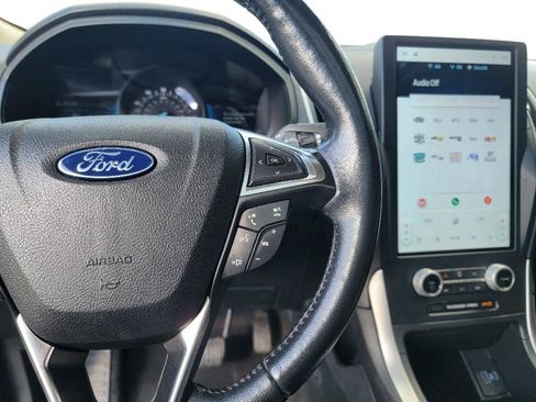 Used 2022 Ford Edge SEL w/ Convenience Package AWD/4WD image 17