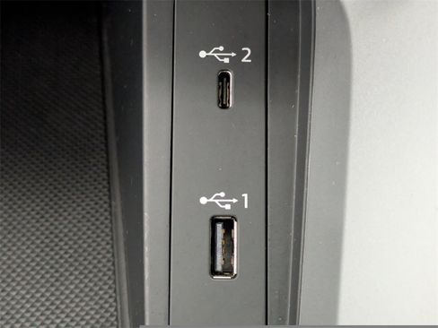 Used 2020 Audi Q3 2.0T Premium w/ Convenience Package image 26