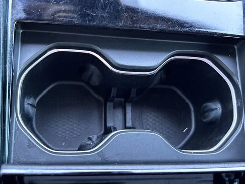 Used 2023 Jeep Grand Cherokee Overland w/ Luxury Tech Group IV image 40