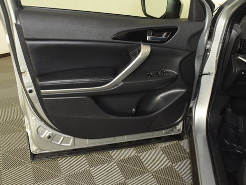 Used 2022 Mitsubishi Eclipse Cross SEL image 29