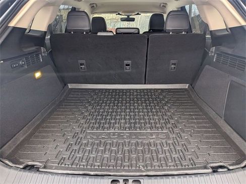 Used 2023 Lincoln Nautilus AWD image 28