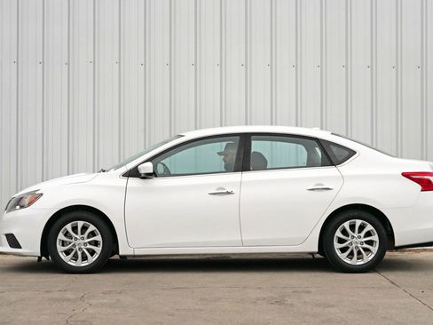 Used 2019 Nissan Sentra SV image 8
