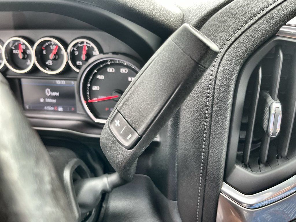 Used 2020 Chevrolet Silverado 1500 RST AWD/4WD image 15