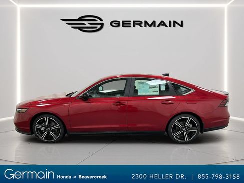 Used 2025 Honda Accord Sport image 5