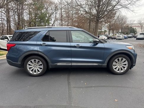 Used 2020 Ford Explorer Limited w/ Class III Trailer Tow Package image 21