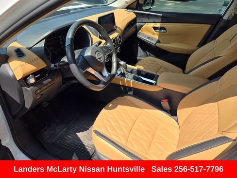 Used 2024 Nissan Sentra SV w/ SV Premium Package FWD image 17