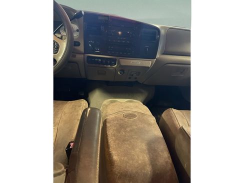 Used 2006 Ford F350 Harley-Davidson image 10