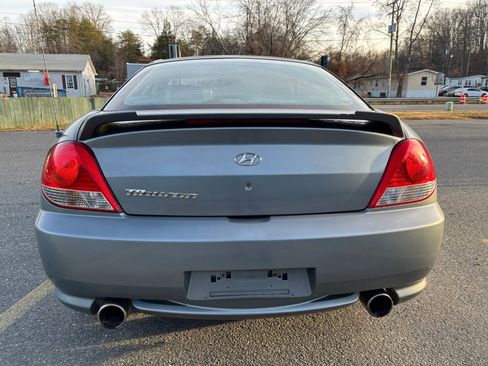 Used 2006 Hyundai Tiburon GS image 8
