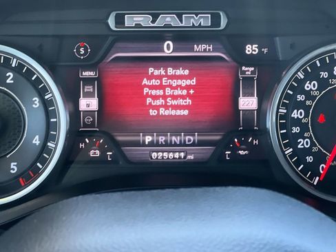 Used 2021 RAM 1500 Big Horn image 30