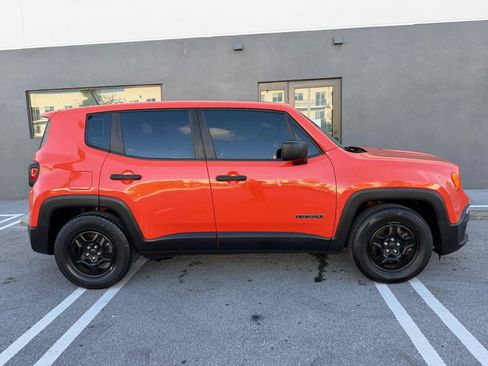 Used 2017 Jeep Renegade Sport w/ Power & Air Group FWD image 7