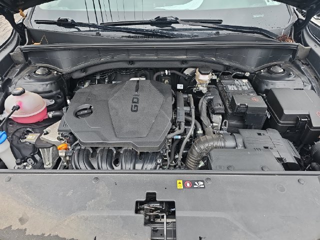 Certified 2023 Kia Sorento LX AWD/4WD image 24