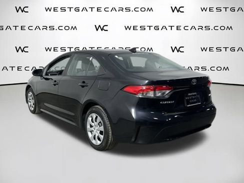 Used 2022 Toyota Corolla LE image 43