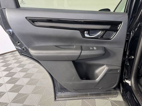 Used 2025 Honda CR-V EX-L image 34