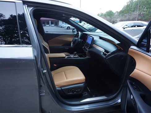 Used 2023 Lexus RX 350 Premium image 19