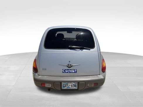 Used 2002 Chrysler PT Cruiser Limited FWD image 4