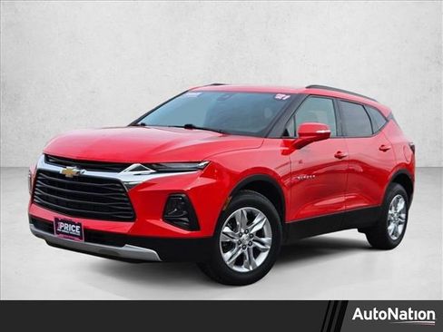 Used 2021 Chevrolet Blazer LT FWD image 1