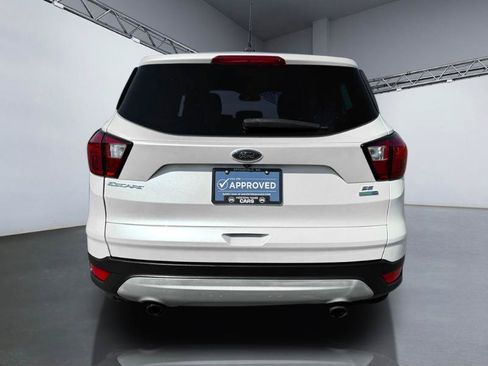 Used 2019 Ford Escape SE AWD/4WD image 6