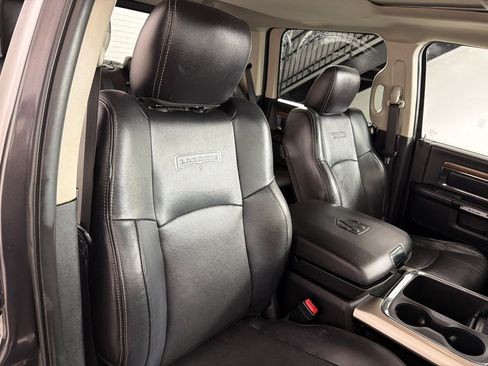 Used 2016 RAM 1500 Laramie w/ Convenience Group AWD/4WD image 22