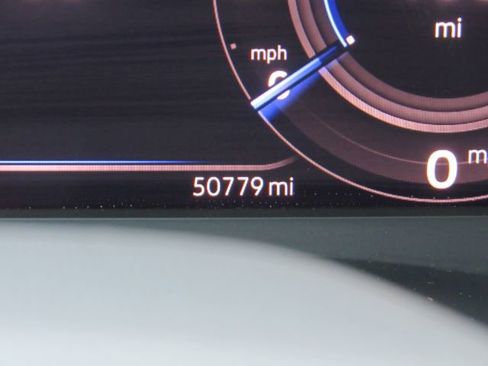 Used 2022 Volkswagen Atlas SE w/ Panoramic Sunroof Package image 42